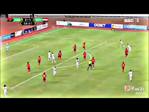 هدف اكرم توفيق