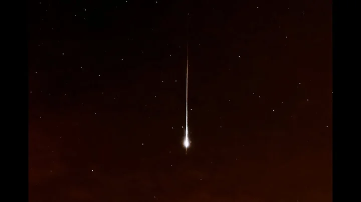 20230812 Perseid ☄️ meteor shower 2023 and cloudy moon rise (4K)