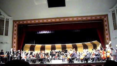 Emporia Symphony Orchestra singing