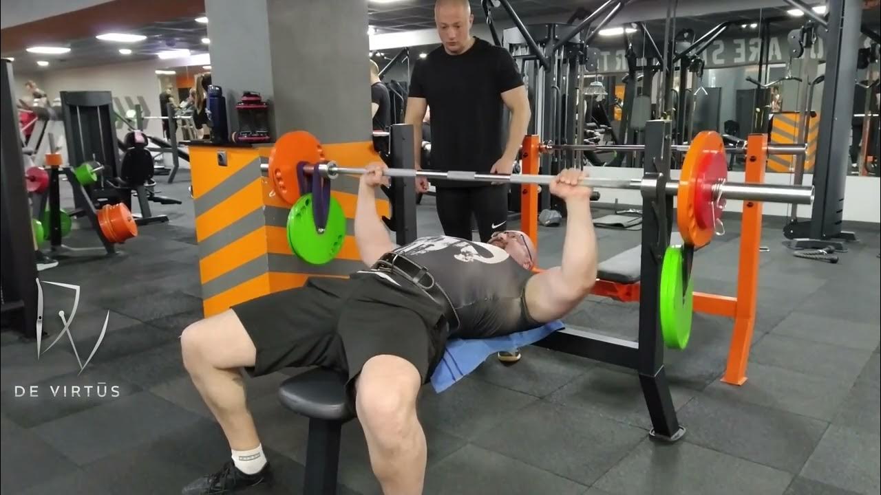 Французский жим с резиной на локтях