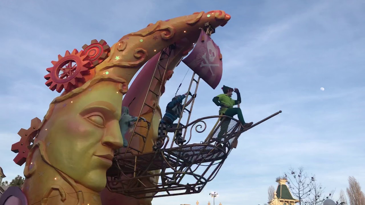 PARADE DISNEYLAND PARIS 2019 - Disney Stars on Parade