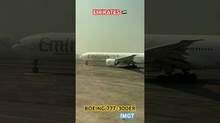 Emirates🇦🇪Boeing777-300ERChatrapati Shivaji Maharaj International Airport #india #shorts #emirates