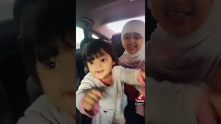 Baby Dance In Car