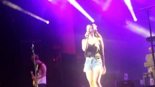 Lana Del Rey - Fucked My Way Up To The Top - Carcassonne, France LIVE (17.07.2014) Resimi