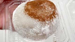 Aki Boulanger 🇯🇵 Chocolate Mochi