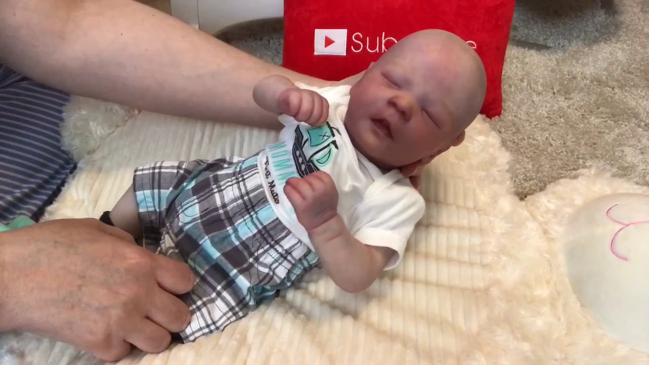 babydollsplus REBORN EXPECTING NEWS! & A Quick Change For Baby Christopher