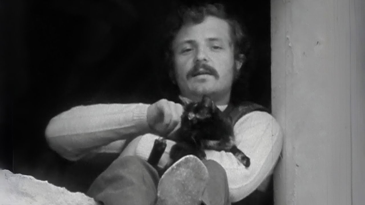 Petr Spálený - Trápím se, trápím (Death of the Clown) (klip) (1970)