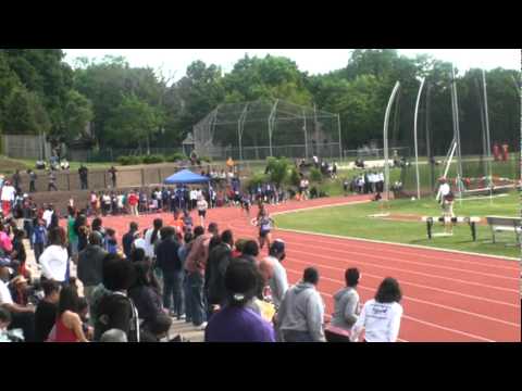 Charlyncia Stennis 2011 AAU Distrist meet - 200m 28.39 lane 7 (1)