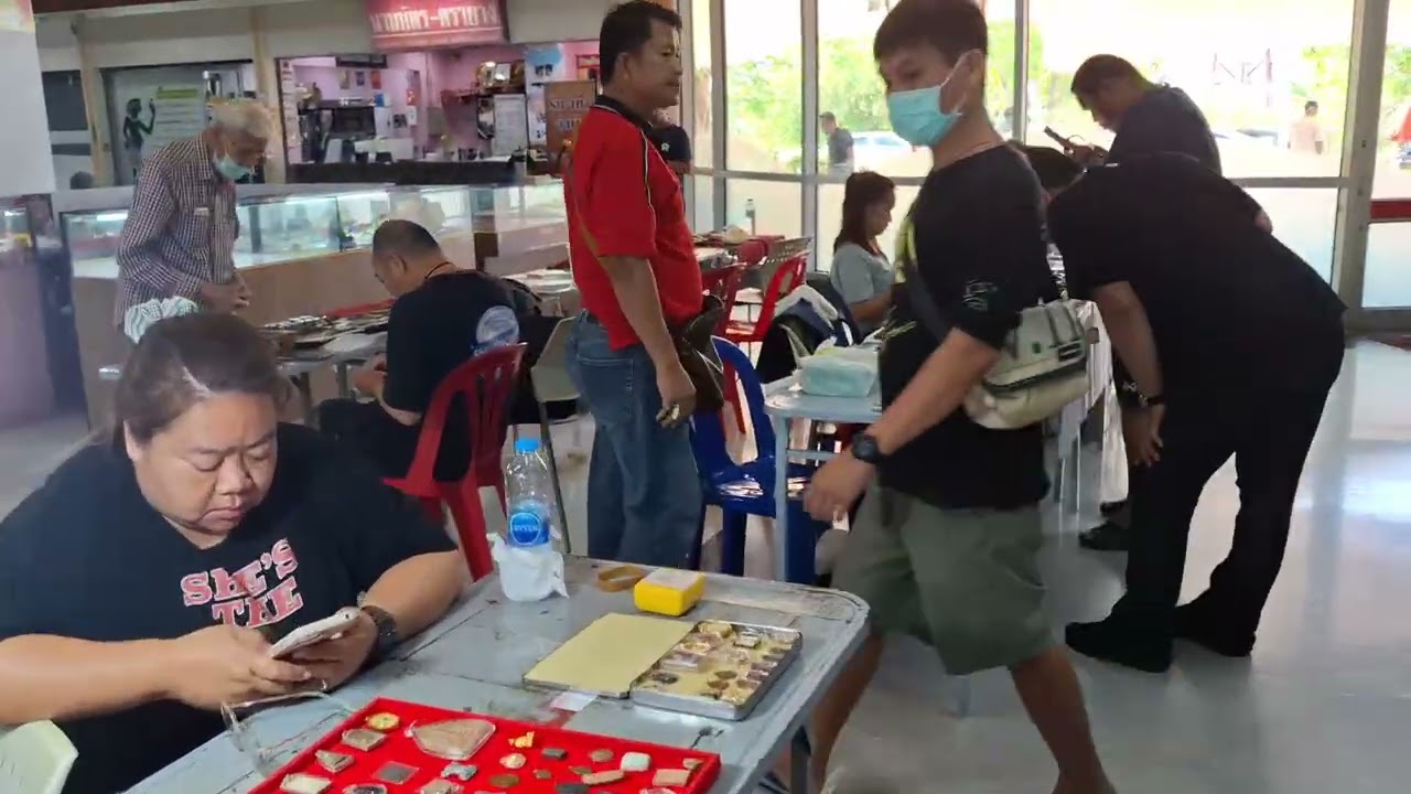 ตลาดนัดพระเครื่องบิ๊กชีนวนคร วันอาทิตย์1/3/69