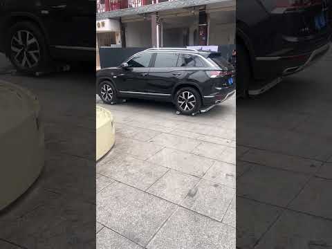 Different Traffic Rules in Different Countries