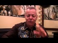 Capture de la vidéo Tommy Emmanuel Top Guitar Tips: Tuning