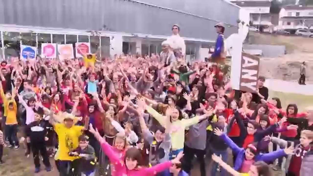 Lipdub 1r aniversari la Creueta Centre Cultural de Navarcles 2014.