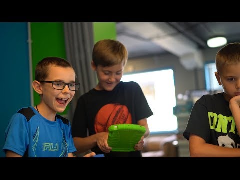 What can you do with the MeeperBOT 2.0?
