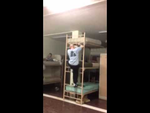 triple-decker-bunk-prank