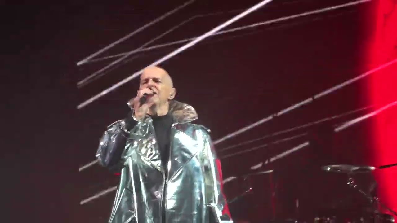 Pet Shop Boys - It's A Sin (World Memorial Hall Kobe 09-01-2026)