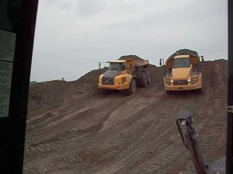 CAT 740 & VOLVO A40E OFF ROAD