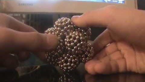 Neocube shape bubble icosahedron