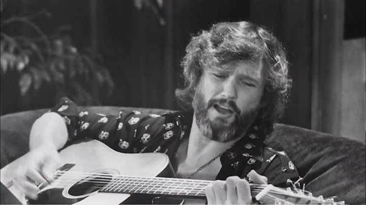 Kris Kristofferson, singer-songwriter and actor, dies at 88
