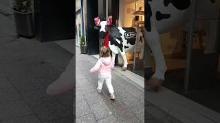 La vaca Lola 🐄😜🤪 Funny time 🤣#shorts#tiktok #viral