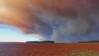 Molalla residents flee from path of approaching Riverside Fire