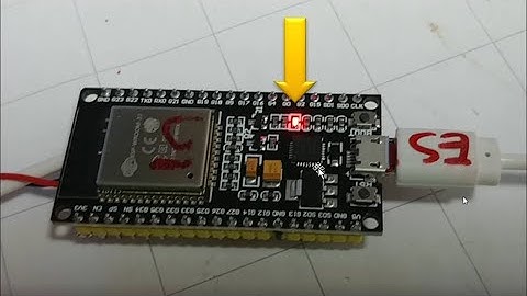 Solved: ESP32 is blinking an not booting the Program. Pull Up Resistor G0 and EN to 3.3V