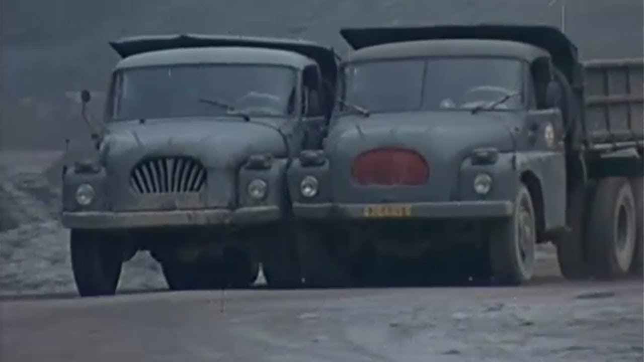 Tatra 138 z filmu Chlapi (1977)