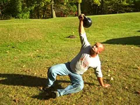 Russian Kettlebell Training: Impressive Get-Up 32 Kg (70 10 Repetition