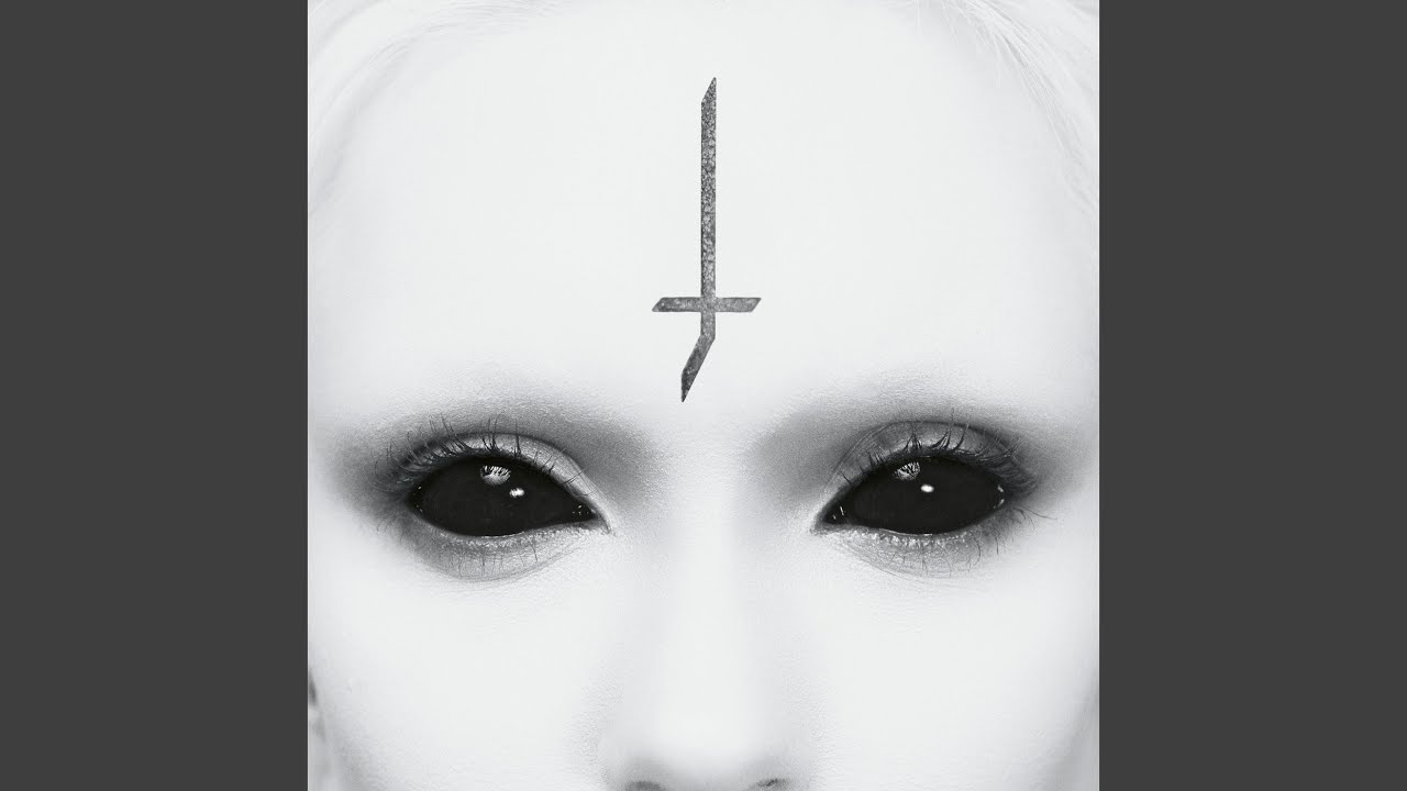 在 YouTube 上觀看「Bloody Flower (feat. Nachtblut)」 在 YouTube 上觀看「Bloody Flower (feat. Nachtblut)」