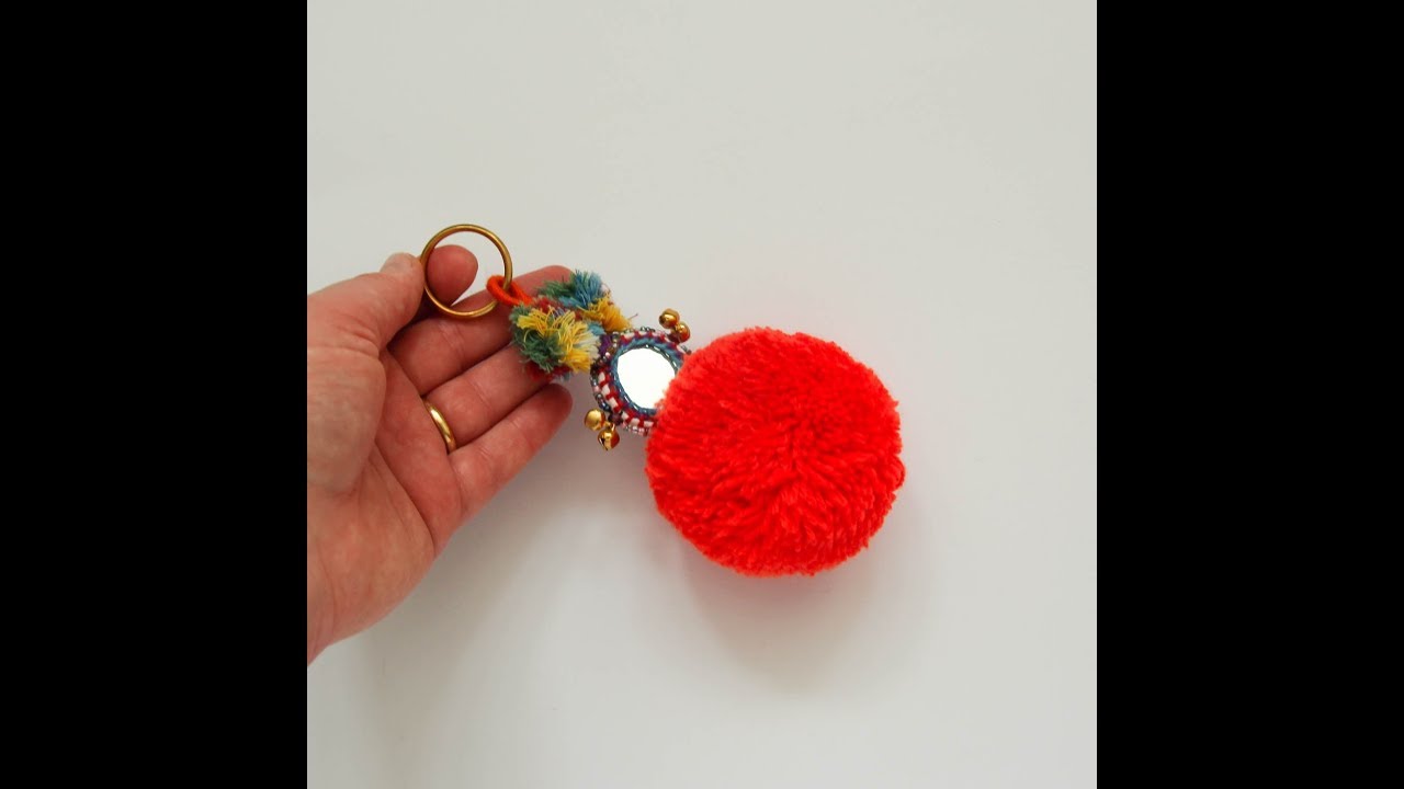 How to Make Mini Yarn Pom Poms Easy DIY/Easy to make - YouTube