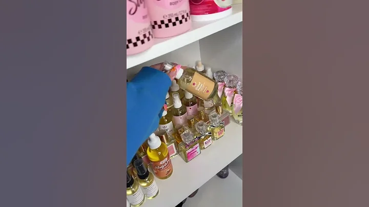 help me pick out my shower routine🎃🤎 #showerroutine #selfcare #hygiene #girlythings #perfume