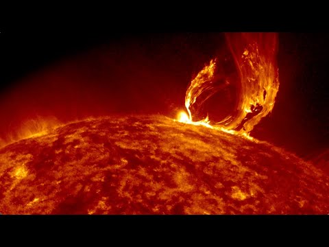 What's Going On With The Sun's Atmosphere? | California Academy Of Sciences