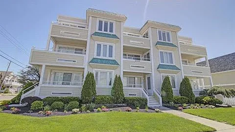 Inside a $700,000 Condo With Amazing Views!