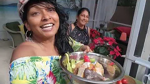 GILBAKA Curry Guyanese  Style. Mom is cooking. I a...