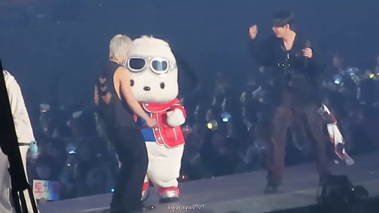 [FANCAM] 260210 Pulse On in Osaka Day 1 Encore (with Hapidanbui) 