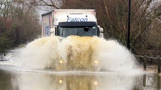 Worcestershire FLOOD || Vehicles vs DEEP water compilation || #110