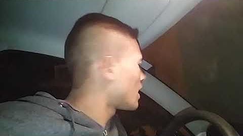 Terminando de limpar o carro para ir no Encontro regional de pastores em Olímpia.