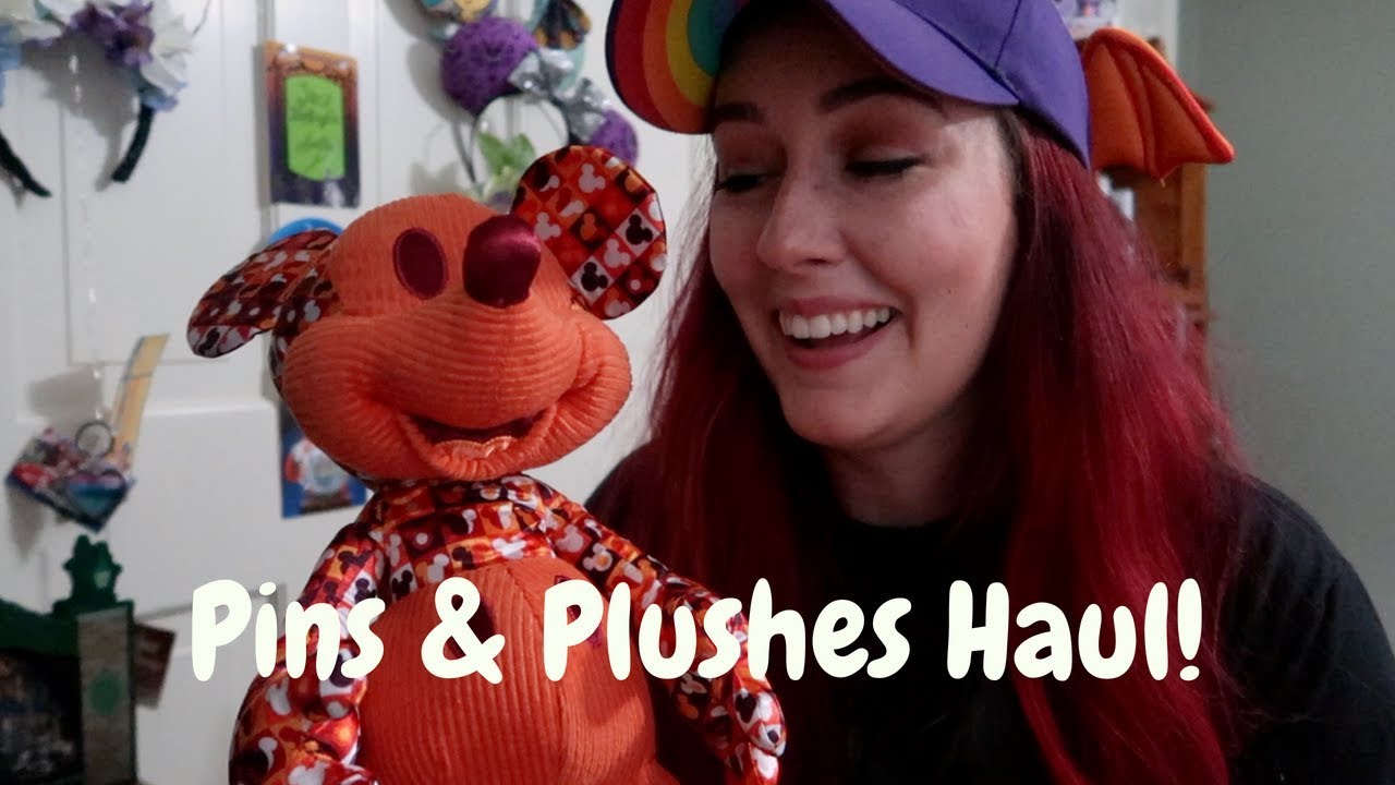 SHOP DISNEY HAUL | Halloween Pins & Mickey Memories!