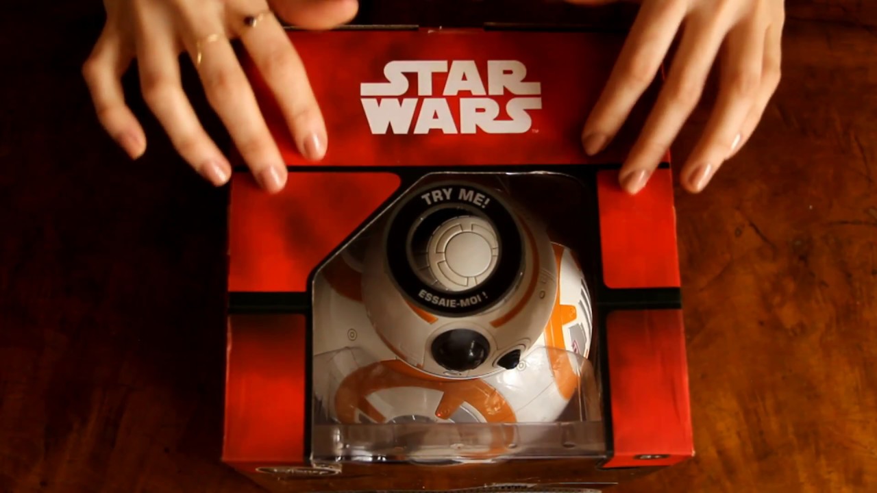 ASMR vs. Star Wars [Rozbalování BB-8 a článek o SW: Síla se probouzí]