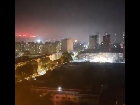 陈破空:交火?北京传出枪炮声。军报三天三变调,发出四字神秘暗语。各军罕见停摆,拒不表态,无人执行军令。习亲信认为习搞政变做得太绝。亲俄派要升军委副主席?直播与互动:美东1月28日早8点45、台港中晚