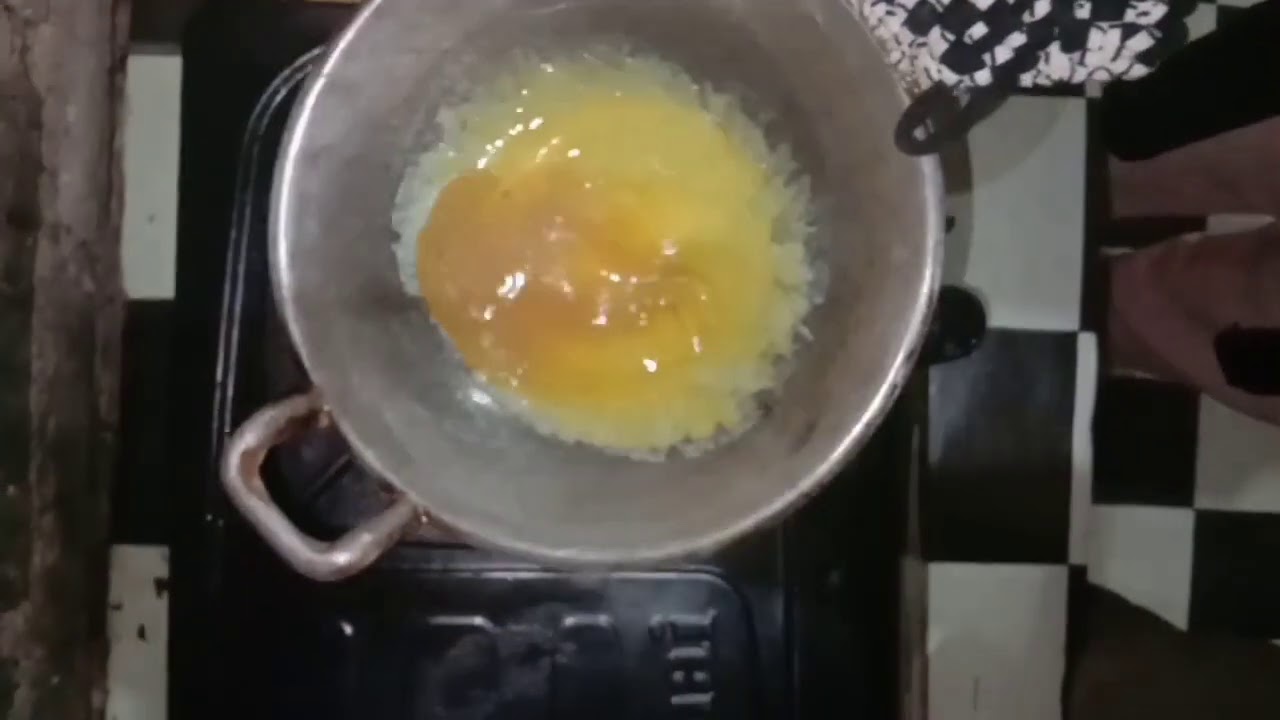 Pengolahan Makanan Khas Daerah Modifikasi "Kerak Telor Keju" 