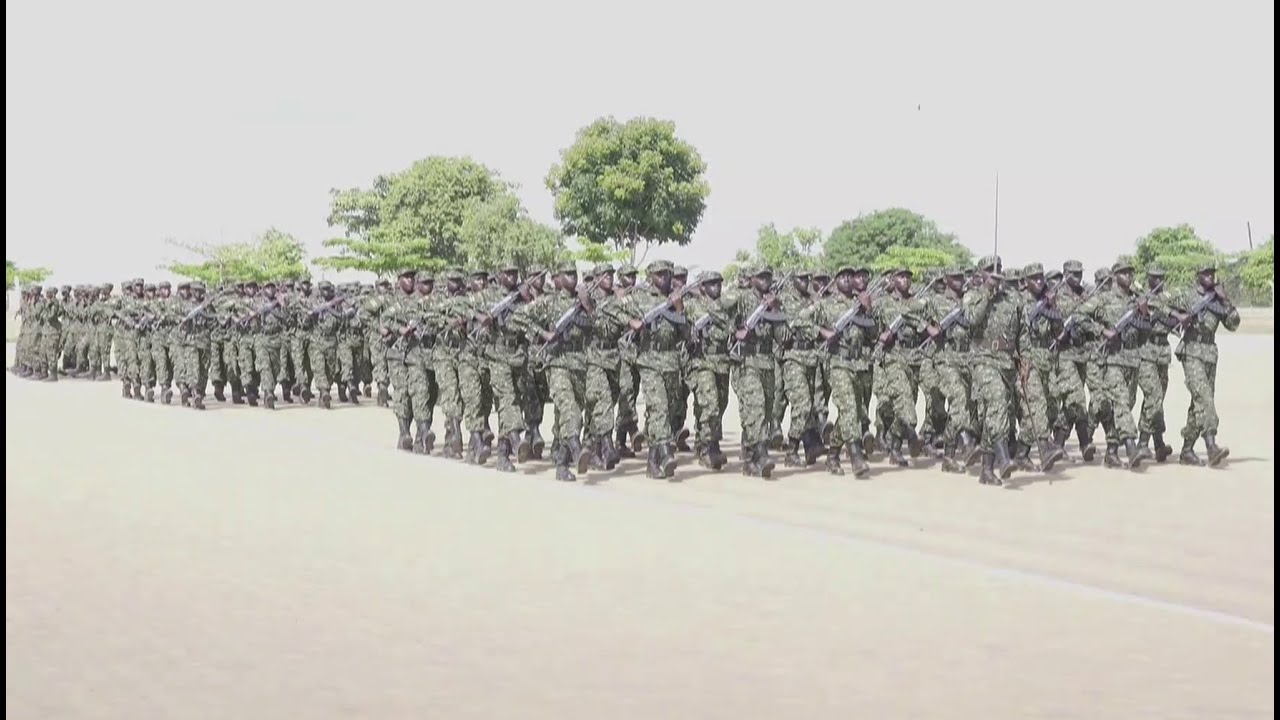 Museveni enjoys New Updf Soldiers Matching parade at the Pass out ceremony