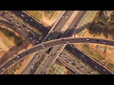 تعليق صوتي وثائقي فصحى لمزاد مشروع شدن في السعودية يعرض على قناة   احمد زيدان