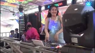 CINTA INI SAKIT MENUSUK JANTUNG KU‼️FDJ DEVI KITTY KOREA‼️DJ Wika gril