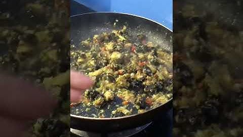 #Shorts Ốc xào sả ớt. Món ngon ngày mới