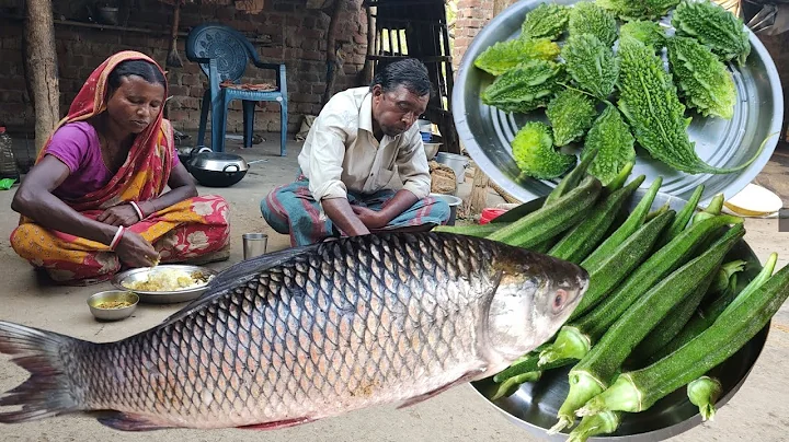 KATLA FISH CURRY with LADYFINGER cooking and eating by tribe parents in village|how to fish curry - DayDayNews