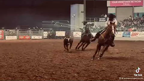 Marty McLaughlin and Colton Easter compete in Belt...