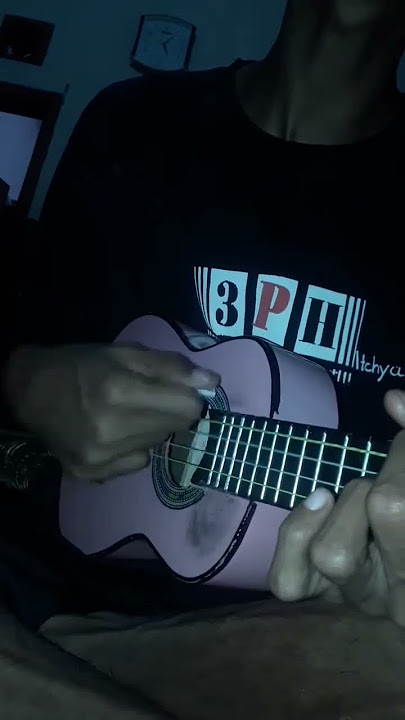 viral story wa beribu bintang cover ukulele senar 4 by Abang Daneππͺπ