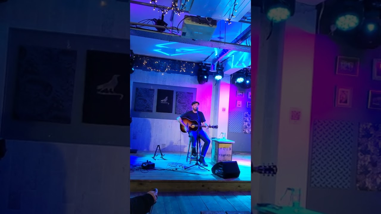 Robert J Hunter Café Vibes at The Crooked Crow Bar 3rd Feb 2022