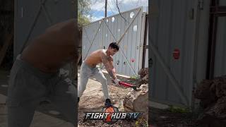 Ryan Garcia CHOPS WOOD for Devin Haney; old school training! Resimi