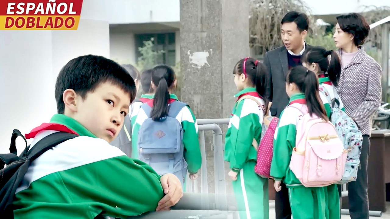 [Doblado Esp] Primer día del colegio del niño Papá Rico invita a todas las niñas a dar la bienvenida